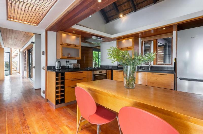 6 Bedroom Property for Sale in Hout Bay Western Cape